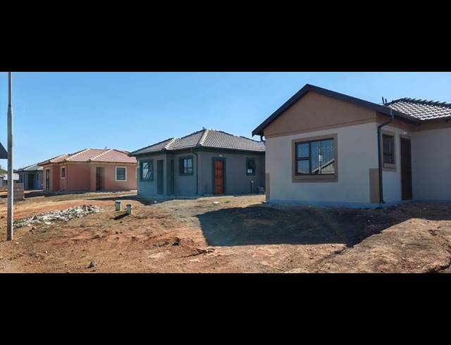 3 BEDROOM HOUSE FOR SALE IN SALFIN